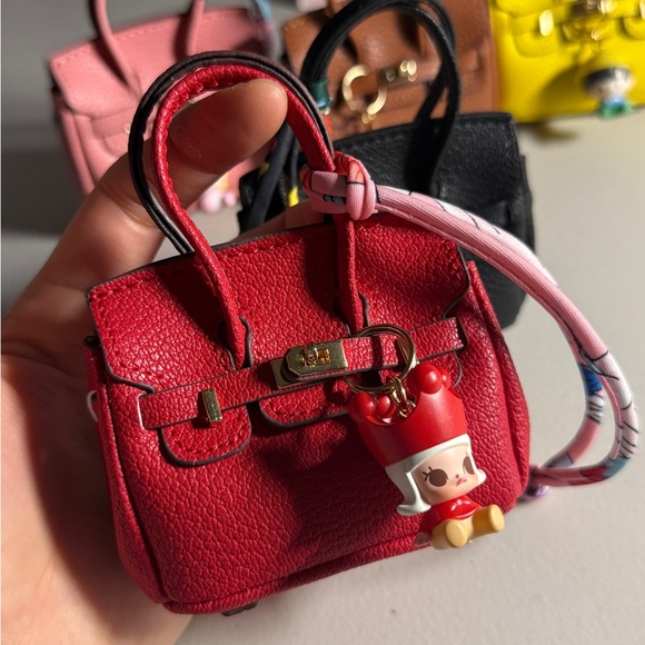 Handbags - Black Mini Handbag with Pop Mart mini figure